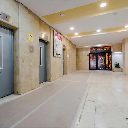Malasaña encantadora para 6, ven a San Bernardo 20 E3-3